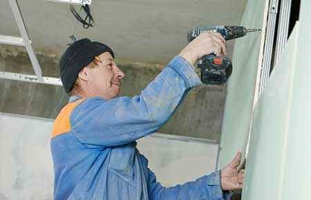 Drywall Installation/Drywaller Major