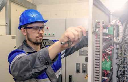 Electromechanical Engineering Major