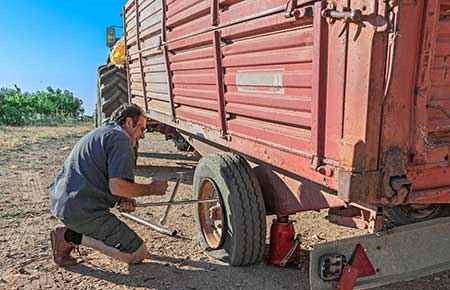 Agricultural Mechanics and Equipment/Machine Technology