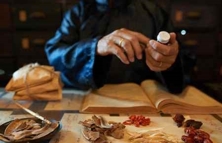 Traditional Chinese Medicine and Chinese Herbology Major